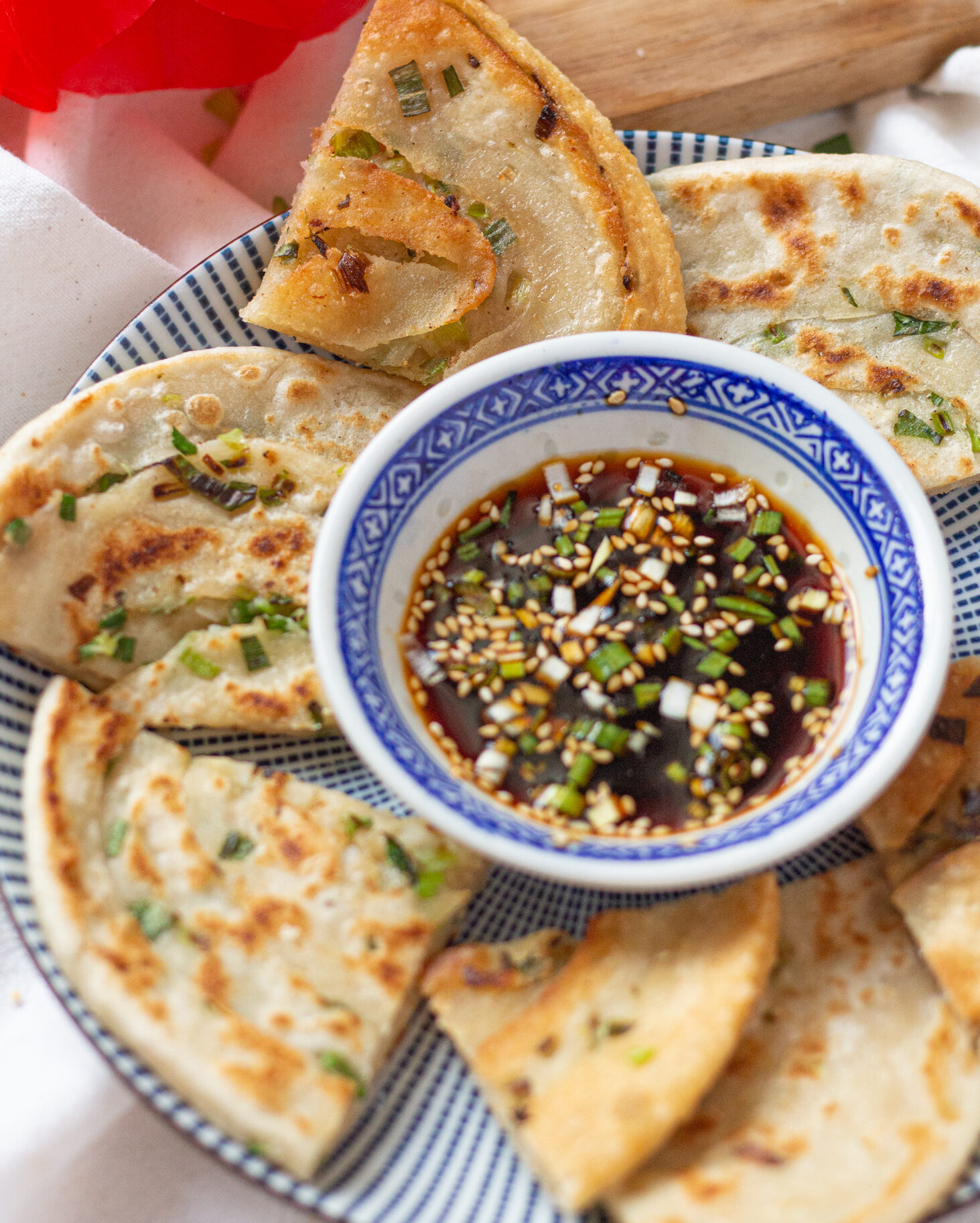 Панкейки із зеленої цибулі